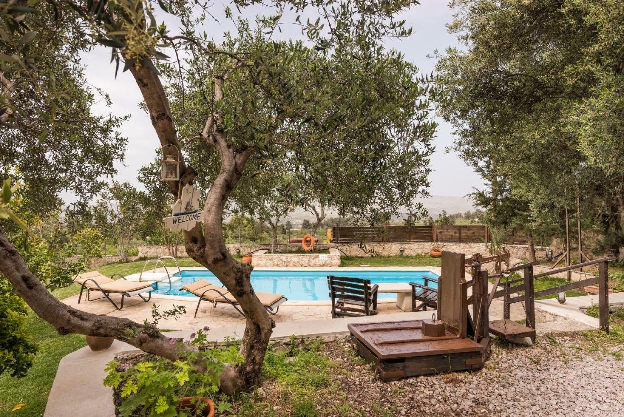 Villa Aloni Fílippos Extérieur photo